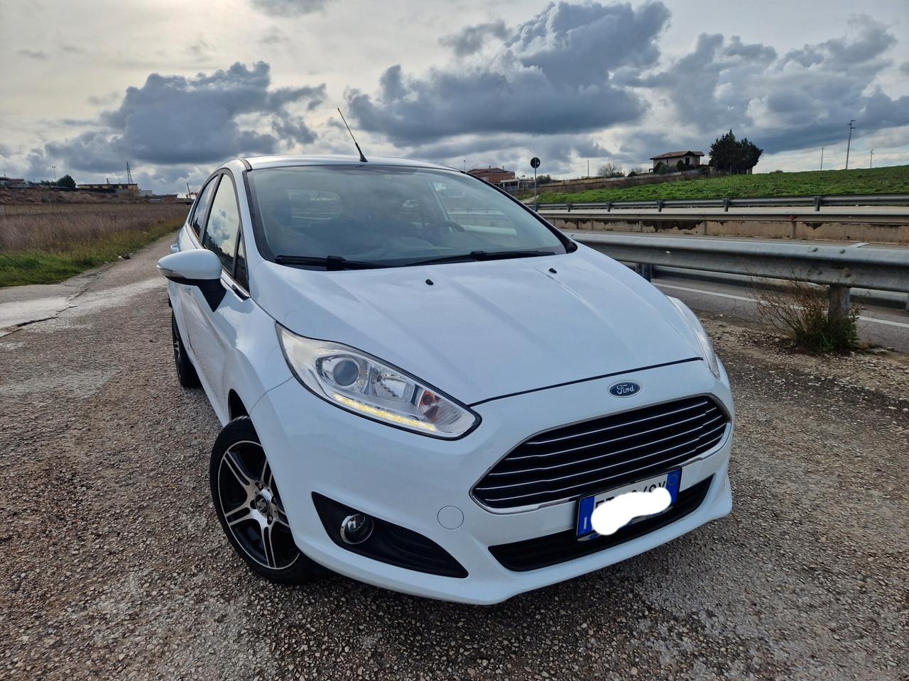 Ford Fiesta 1.4 5p. Bz.- GPL Titanium