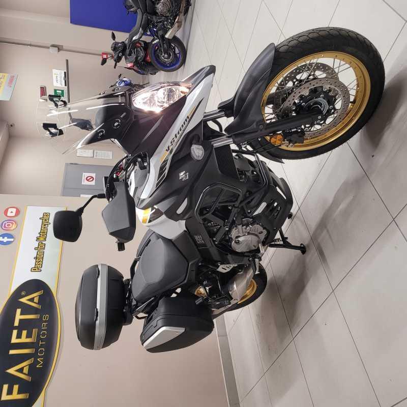 Suzuki V-Strom 650XT - 2021