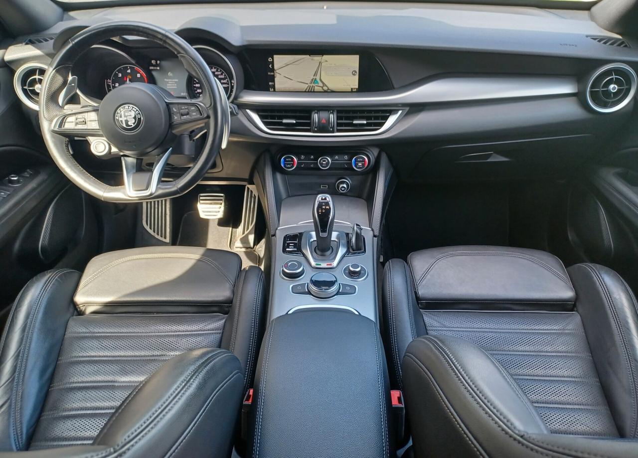 Alfa Romeo Stelvio 2.2 Turbodiesel 210 CV AT8 Q4 Veloce