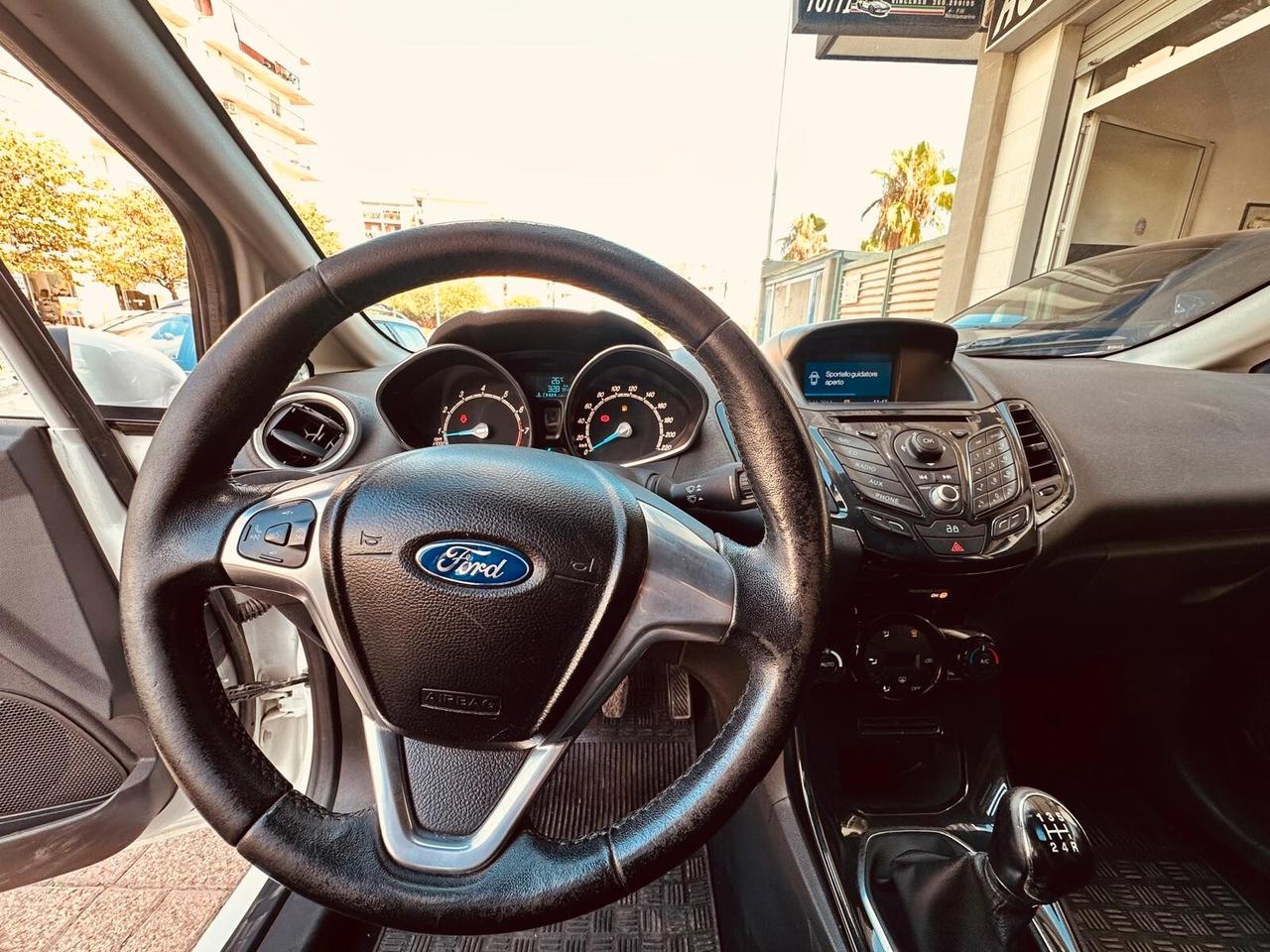 Ford Fiesta 1.4 5p. Bz.- GPL Titanium