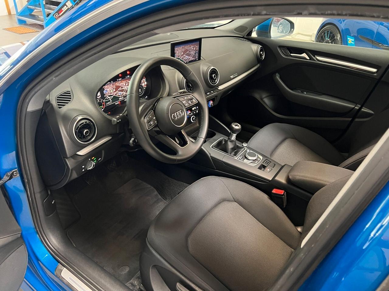 Audi A3 SPB 30 TDI S-LINE