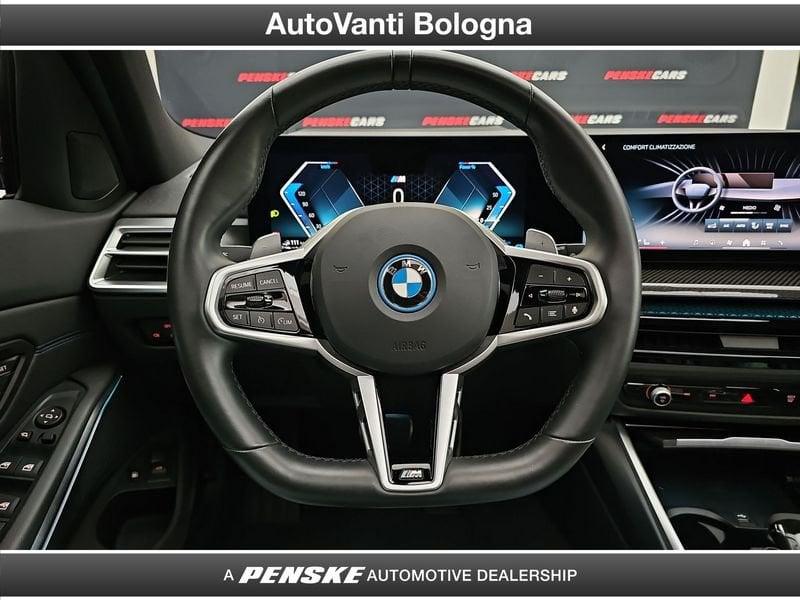 BMW Serie 3 330e Touring MSport Pro auto