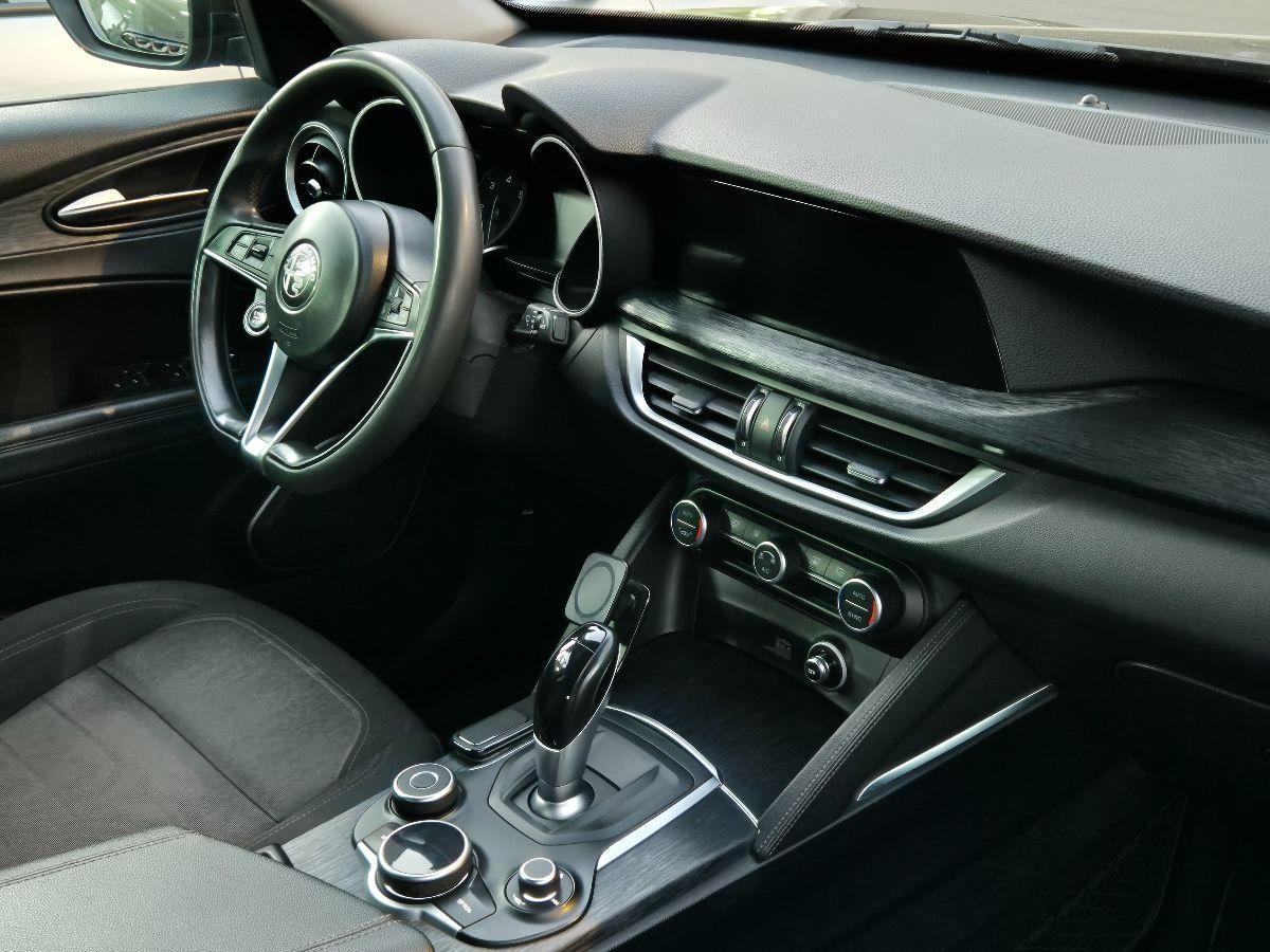ALFA ROMEO - Stelvio - 2.2 T.diesel 190 CV AT8 Q4