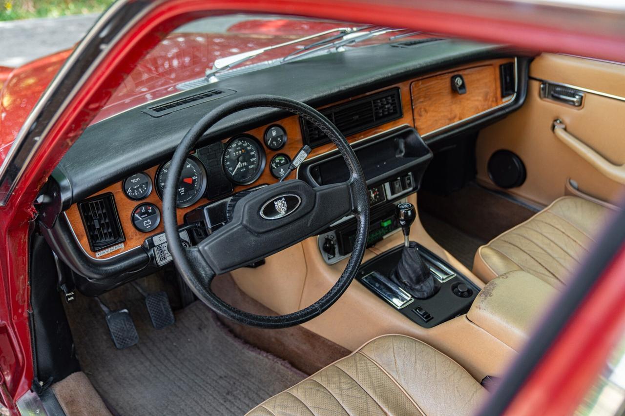 Jaguar XJ6 4.2 MANUALE - JAG00089