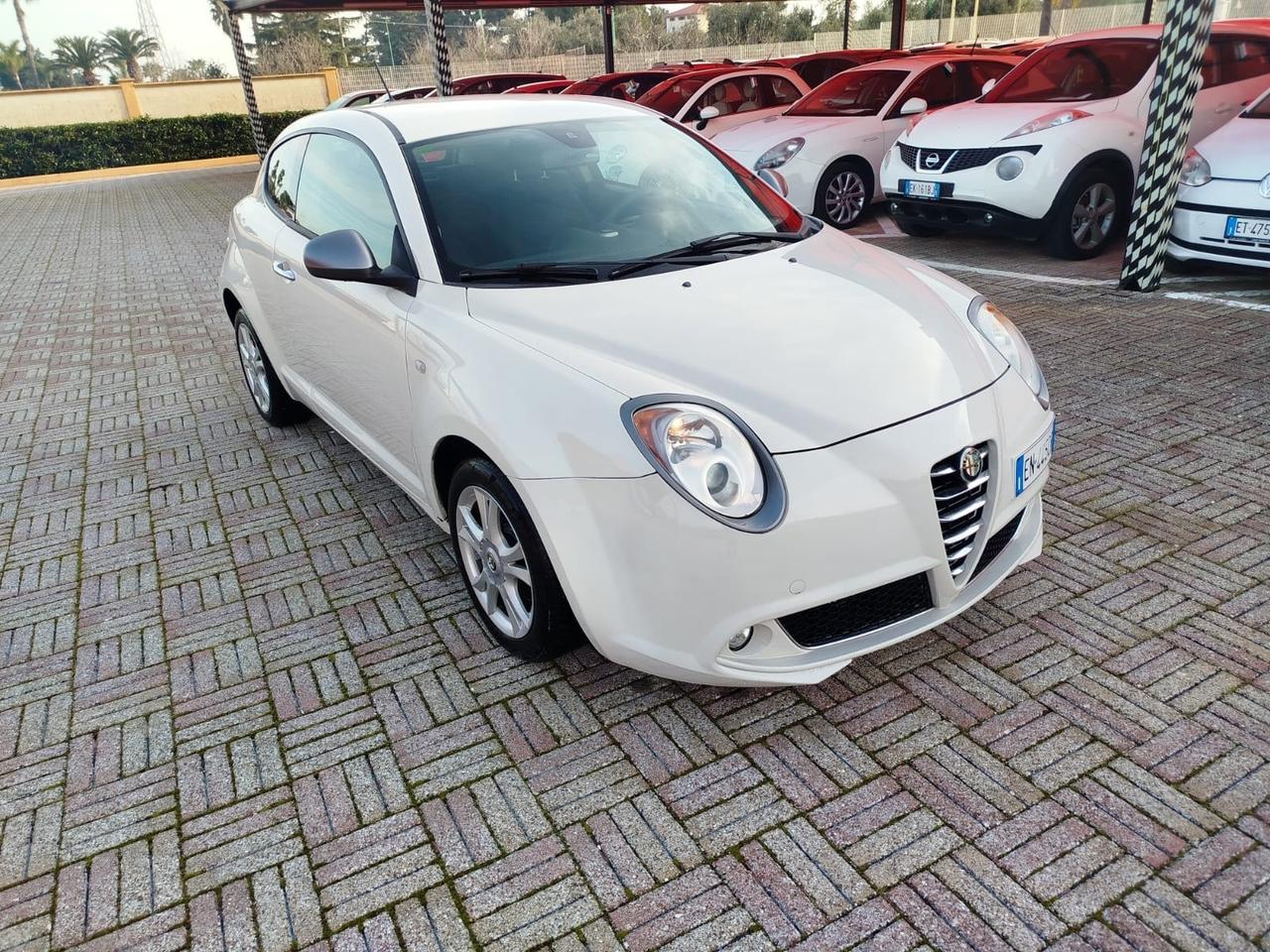 Alfa Romeo MiTo 1.3 JTDm-2 95 CV S&S Distinctive