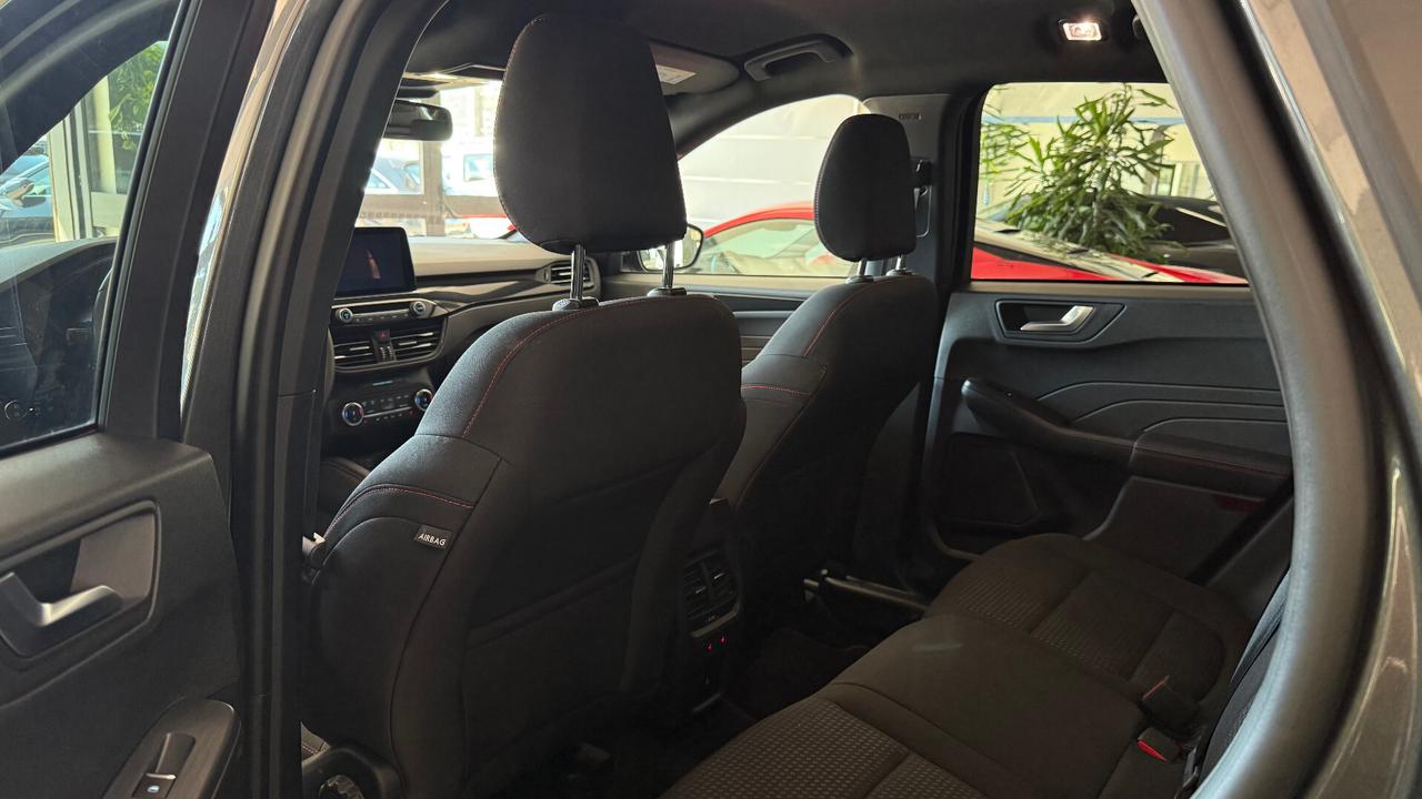 Ford Kuga 2.0 TDCI 120 CV ST - LINE