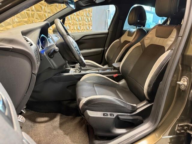 Ds DS4 4 1.6 e-HDi 110 airdream So Chic