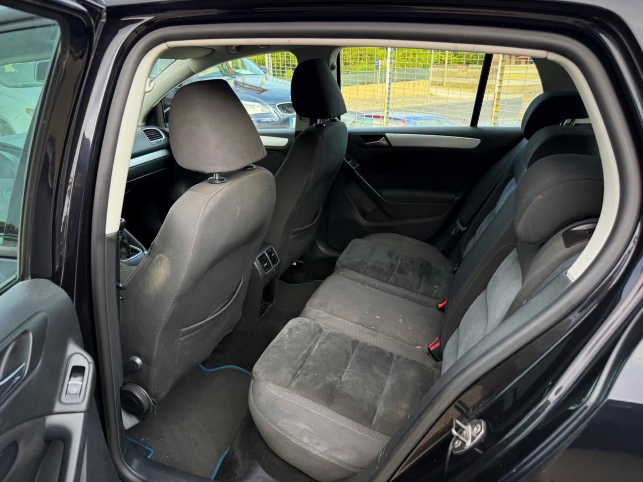 Volkswagen Golf 2.0 TDI 110CV DPF 5p. Highline Unico Proprietario Garanzia 12 Mesi