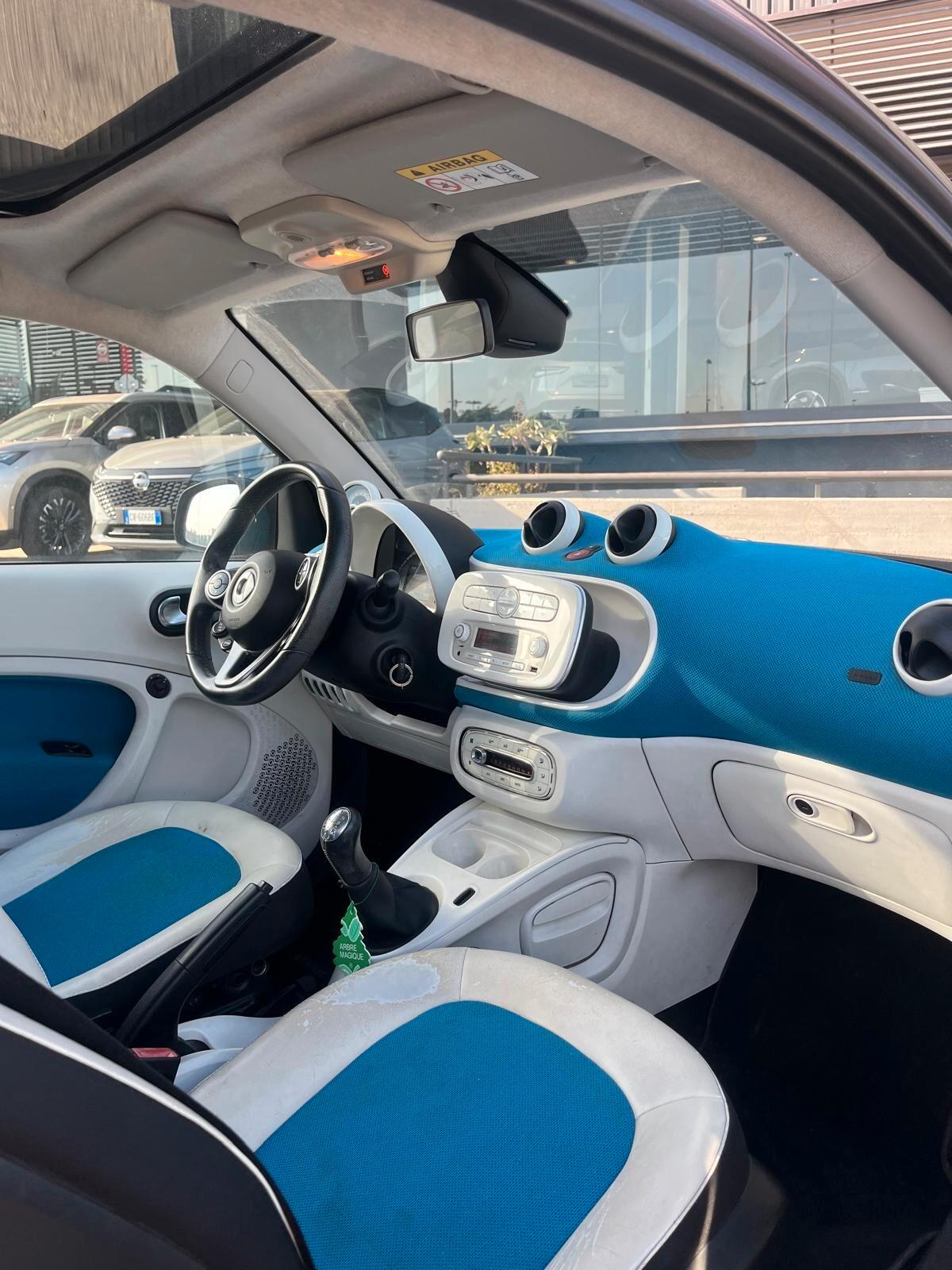 Smart ForTwo 1000 52 kW MHD coupé passion