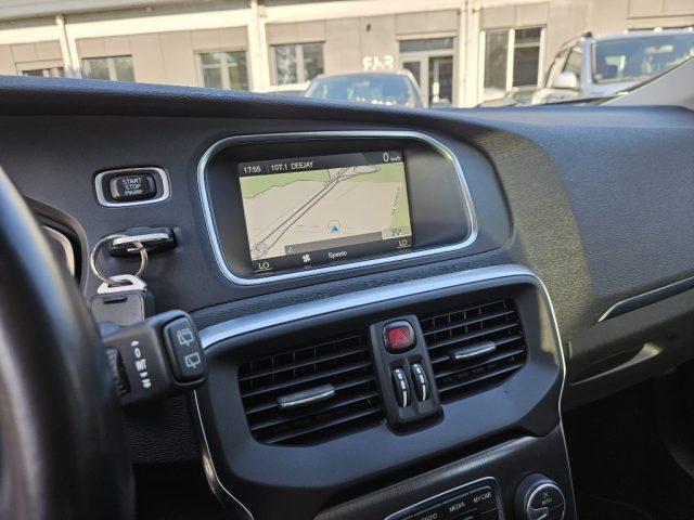 VOLVO V40 D3 Geartronic