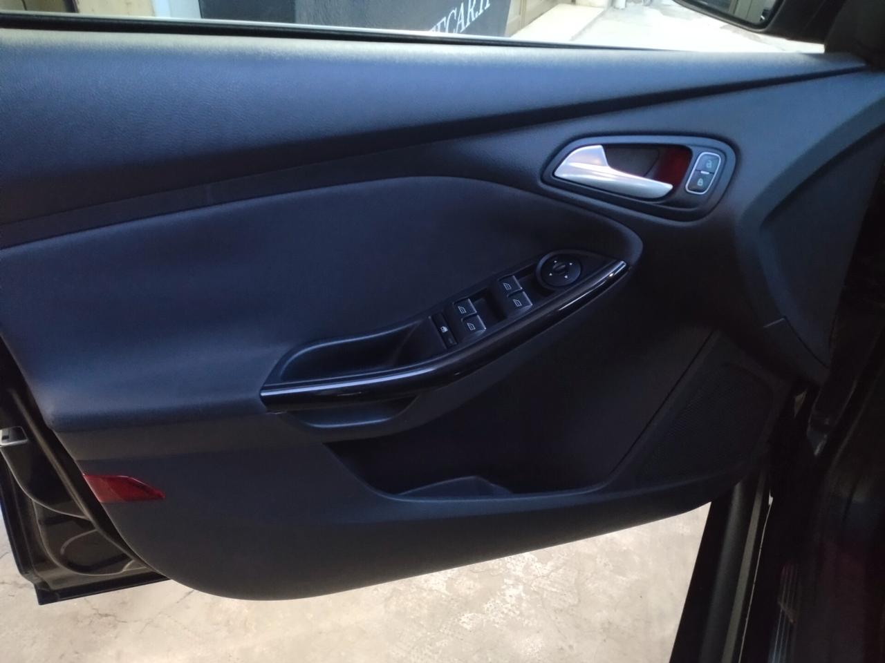 Ford Focus 1.5 TDCi 120 CV Start&Stop SW Titanium