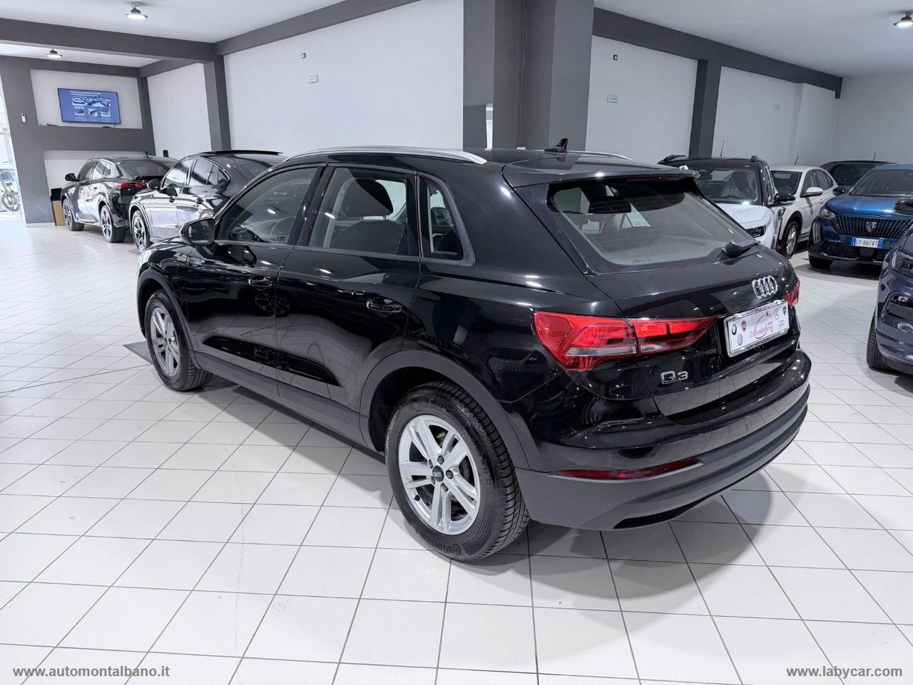 AUDI Q3 35 TDI Business ADVANCED
