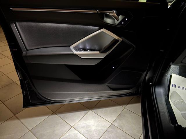 AUDI Q3 35 2.0 TDI 150 cv S tronic Business COCKPIT