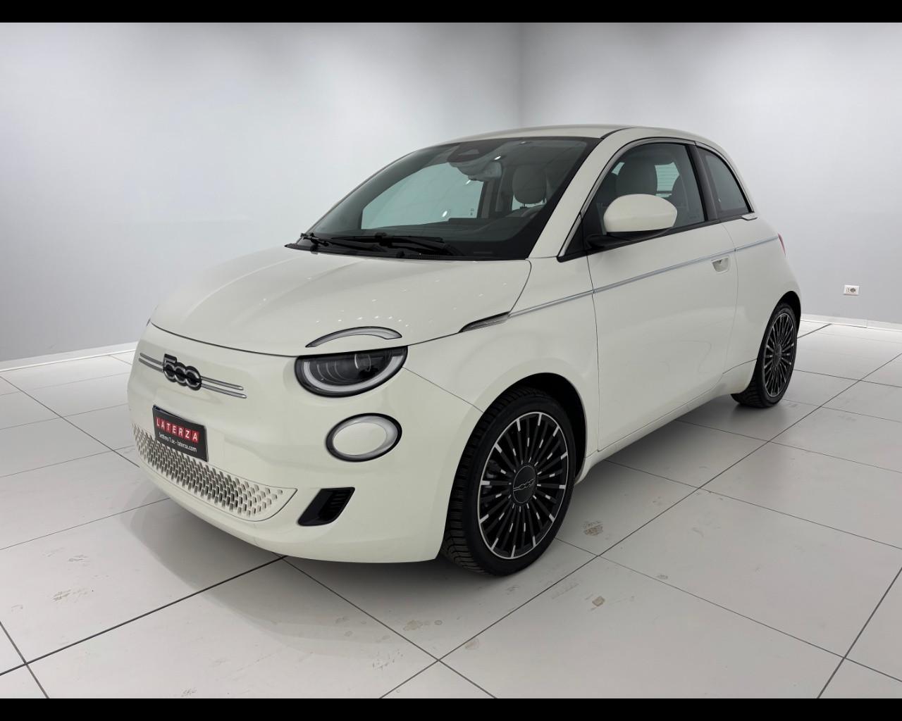FIAT 500e 42 kWh La Prima by Bocelli