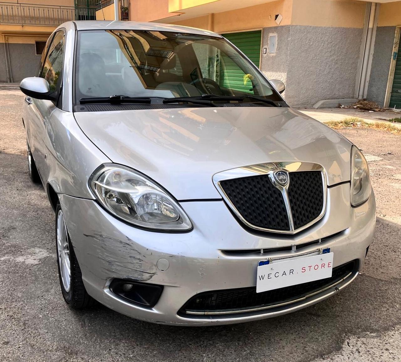 Lancia Ypsilon 1.2 Oro