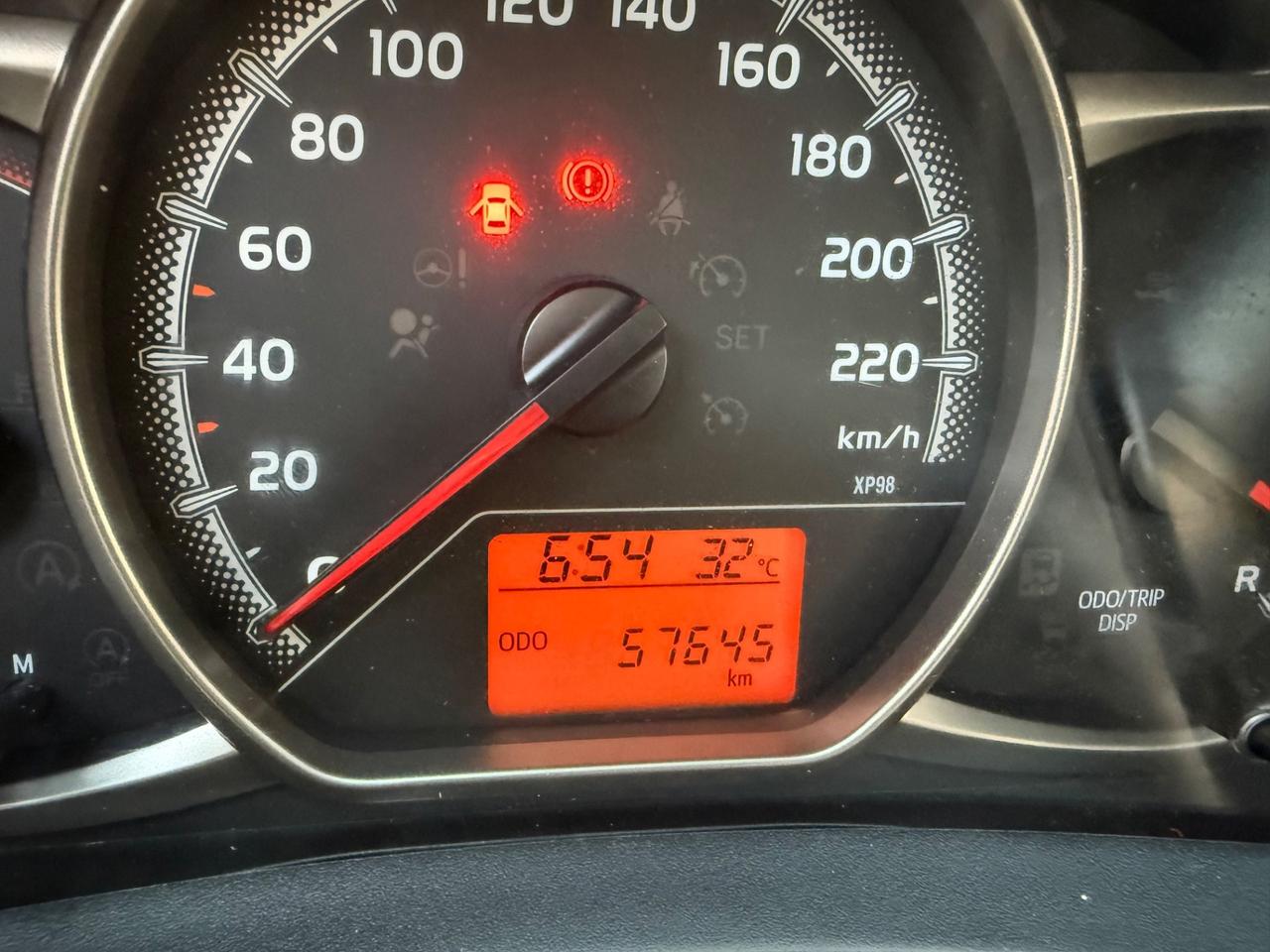 Toyota Yaris 1.0benzina 5 porte km57.000 - 2015