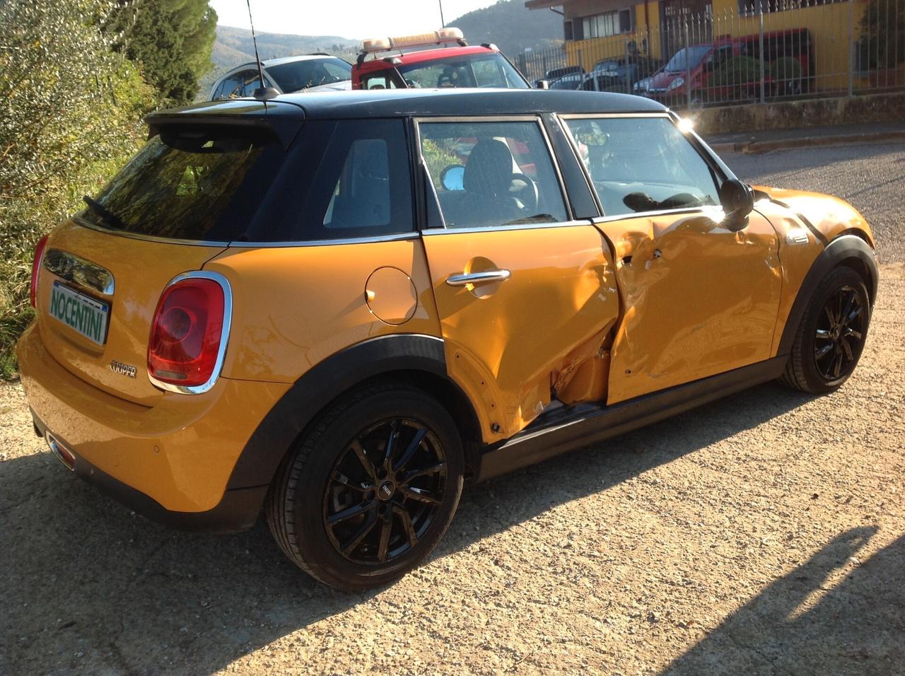 Mini Mini 1.5 Cooper Incidentata/Sinistrata