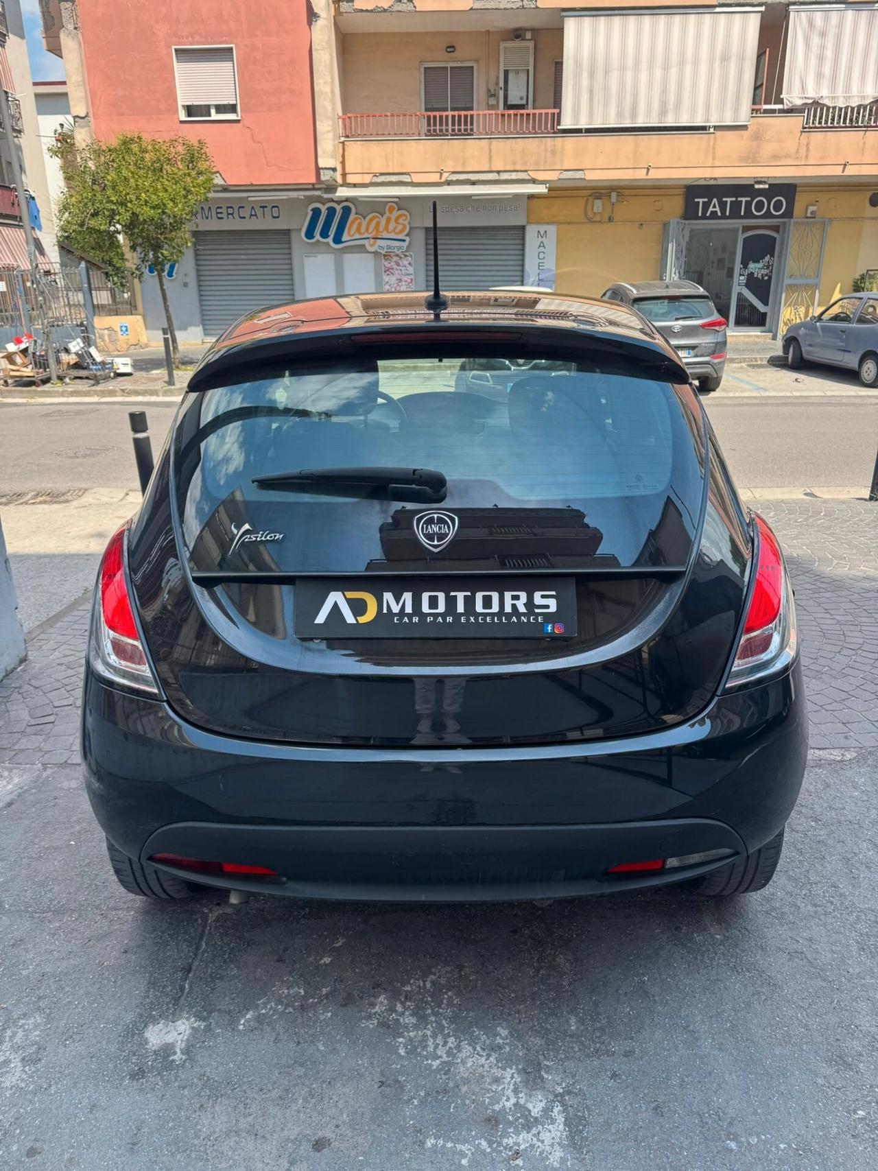 Lancia Ypsilon 1.2 69 CV 5 porte GPL Ecochic Gold