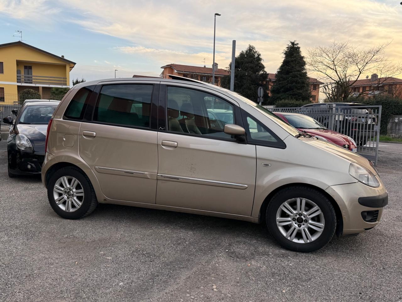 Lancia MUSA 1.4 16V Platino