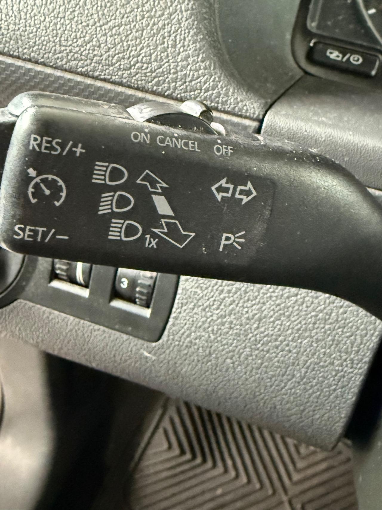 Volkswagen Caddy 1.6 TDI 102 CV 5p. Highline Maxi 7 posti / trasporto disabili