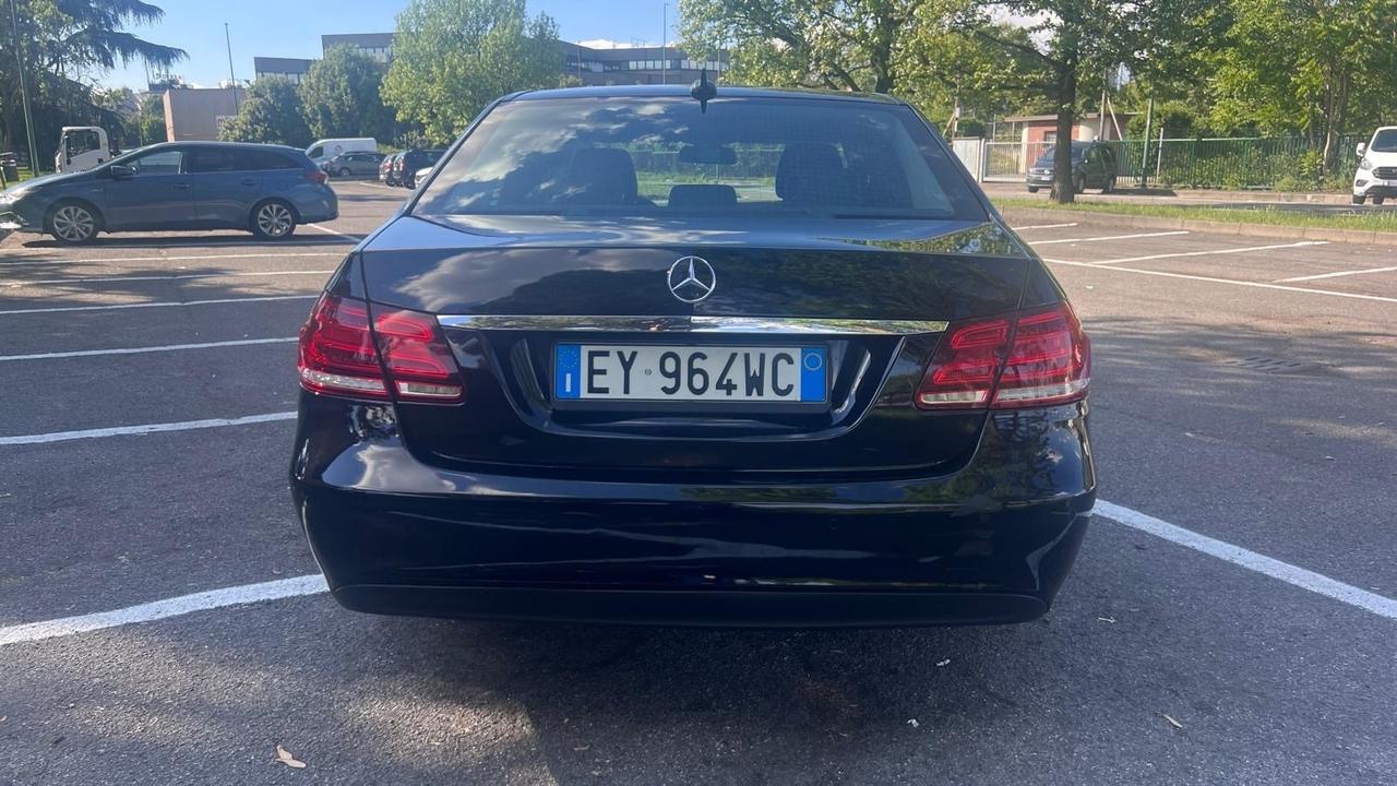 Mercedes-benz E 200 BlueTEC Premium