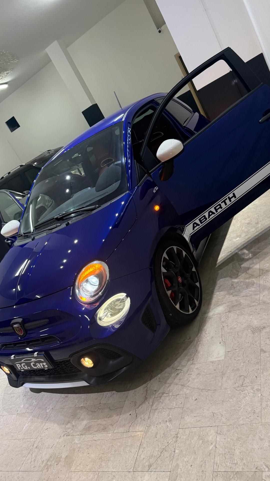 Abarth 595 1.4 Turbo T-Jet 180 CV Competizione