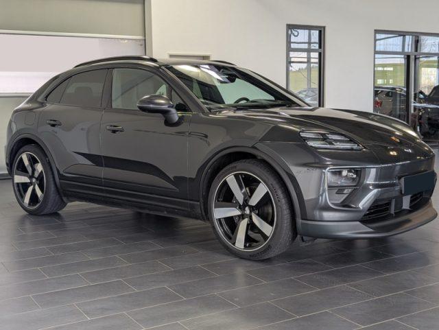 PORSCHE Macan Ev 4