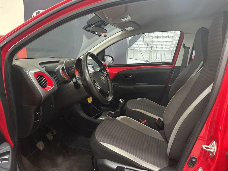 Toyota Aygo 1.0 VVT-i 72 CV 5 porte x-play