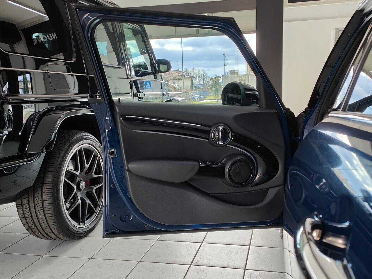 MINI Cooper D 1.5 Boost 5p auto