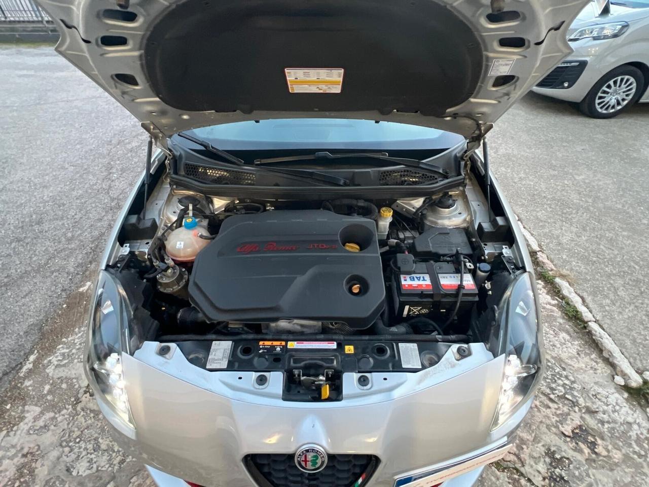 Alfa Romeo Giulietta 1.6 JTDm TCT 120 CV Super Pack sportivo Veloce
