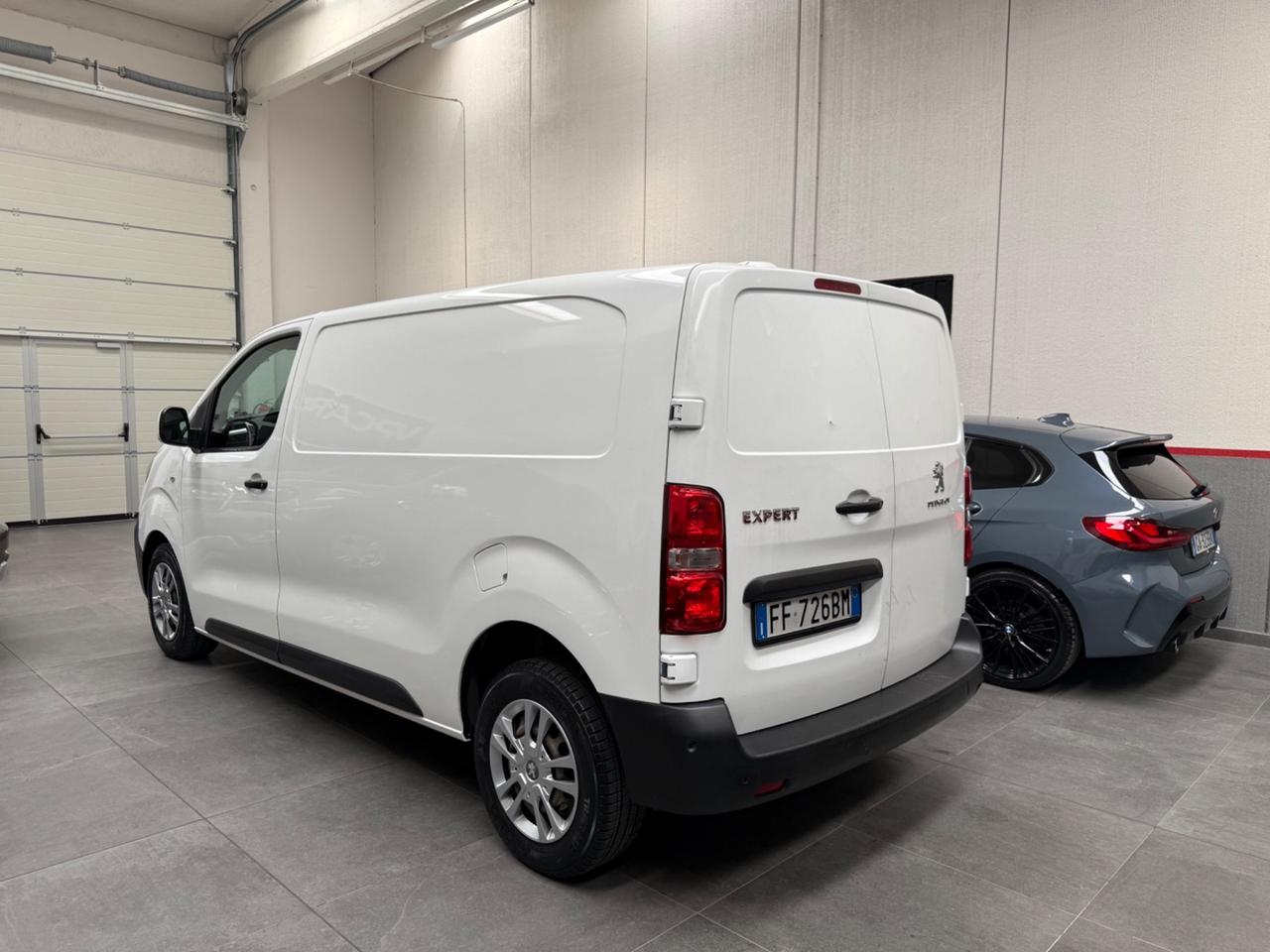 Peugeot Expert BlueHDi 115 S&S PC-TN Furgone Premium Compact