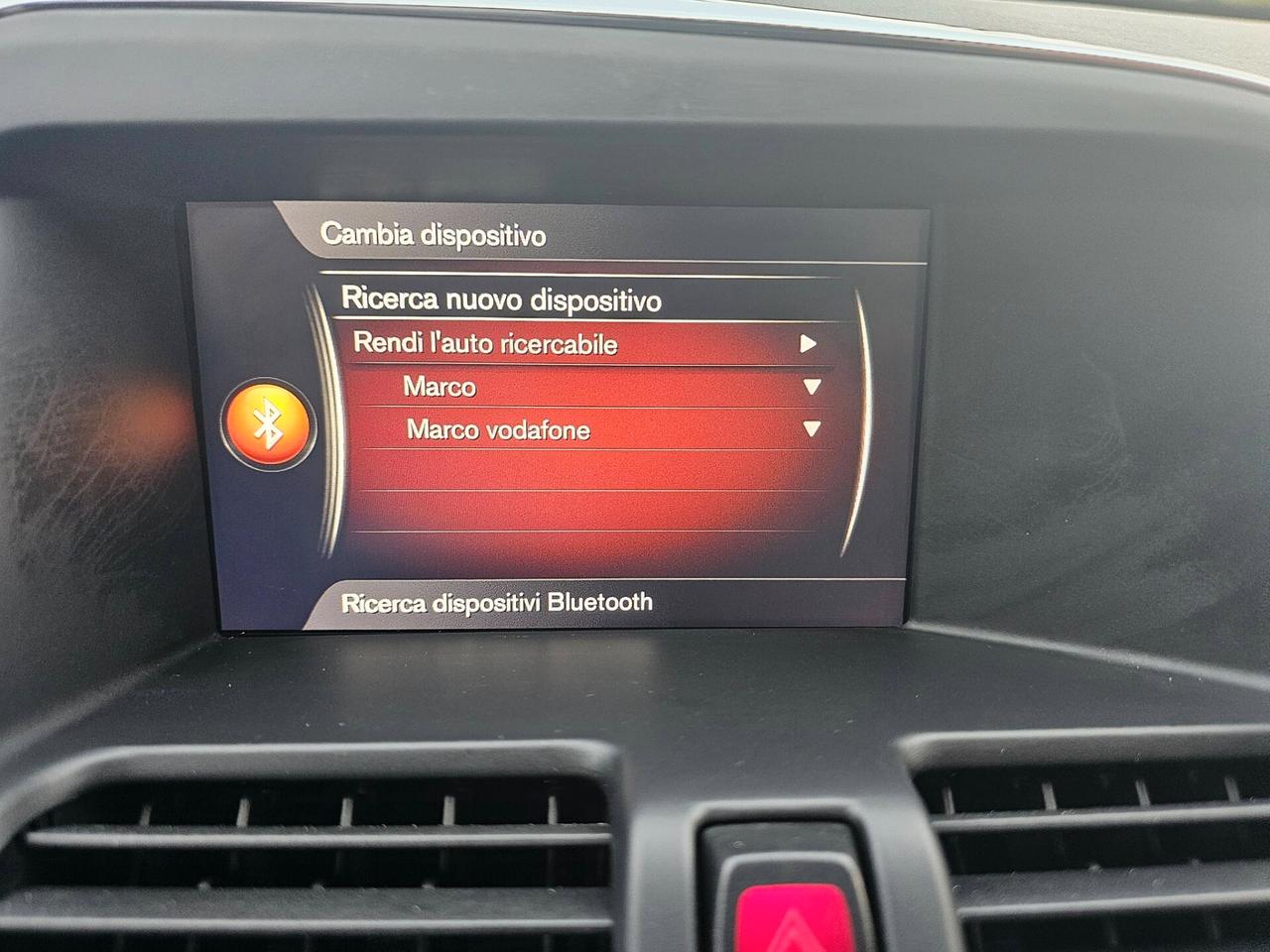 VOLVO XC60 2.0D 150CV BUSINESS AUTOCARRO N1 5 POSTI