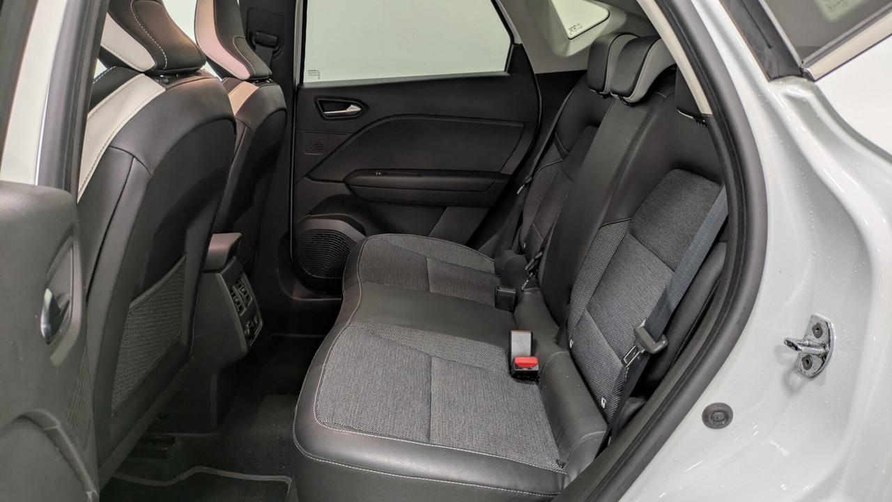 RENAULT CAPTUR FULL HYBRID OK NEOPATENTATI 2022