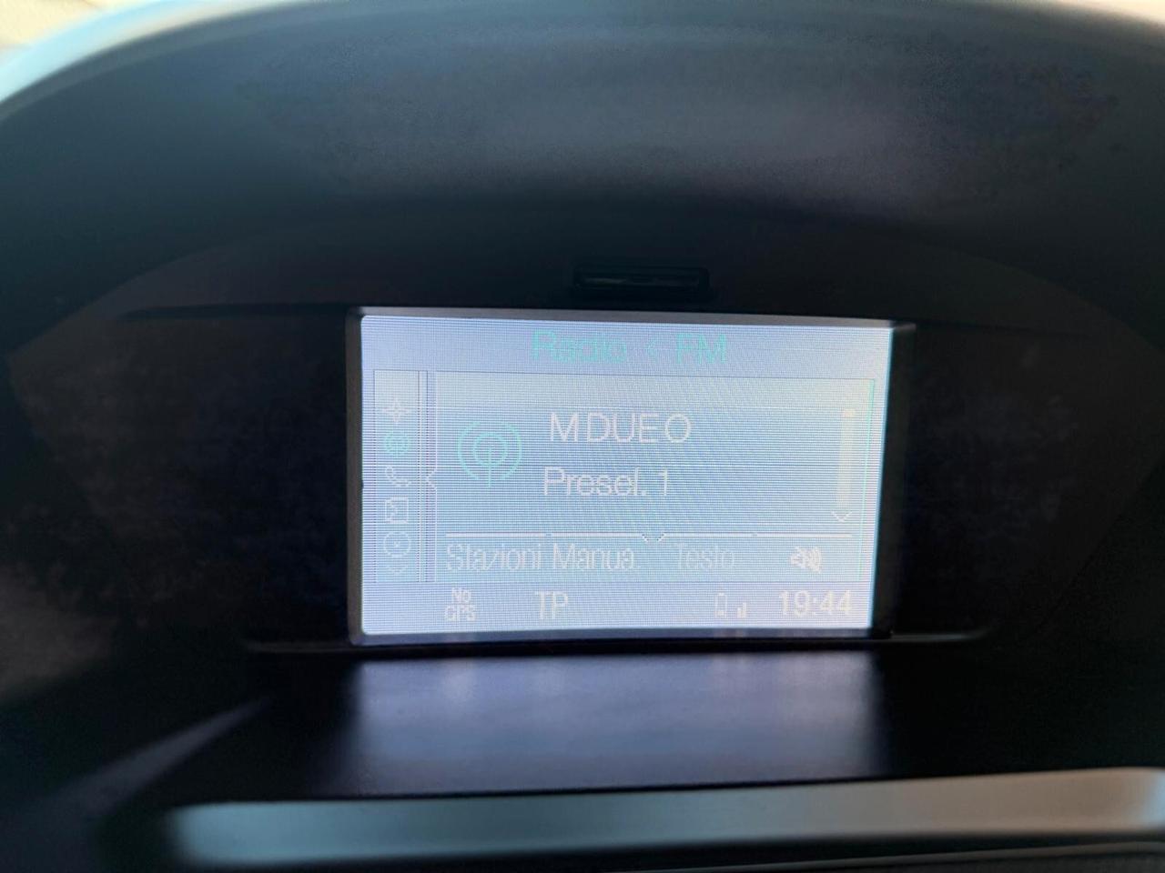 FORD KUGA TITANIUM 2.0 POWERSHIFT 140CV PELLE NAVI CAM ANNO 2014