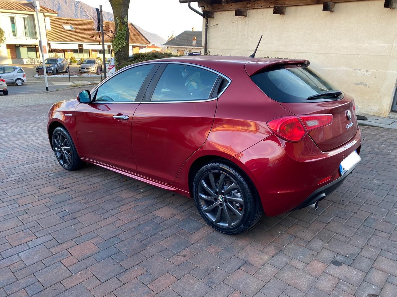 Alfa Romeo Giulietta 2.0 JTDm-2 140 CV Exclusive