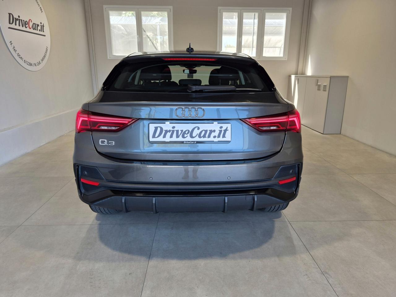Audi Q3 SPORTBACK 35 TDI S LINE S-TRONIC IDENTITY BLACK LED NAVI CARPLAY WIRELESS C.19" 1 PROPRIETARIO