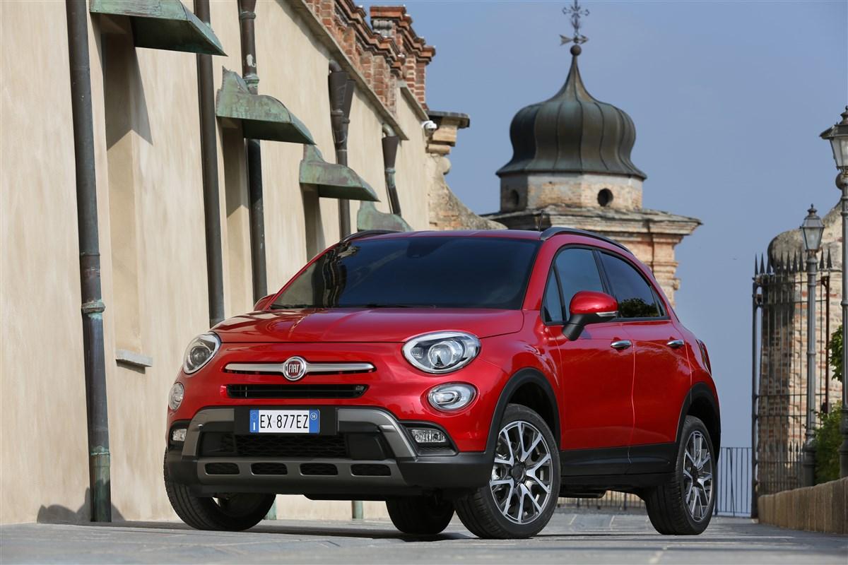 FIAT 500 X 2015 - 500X 2.0 mjt Cross Plus 4x4 140cv auto