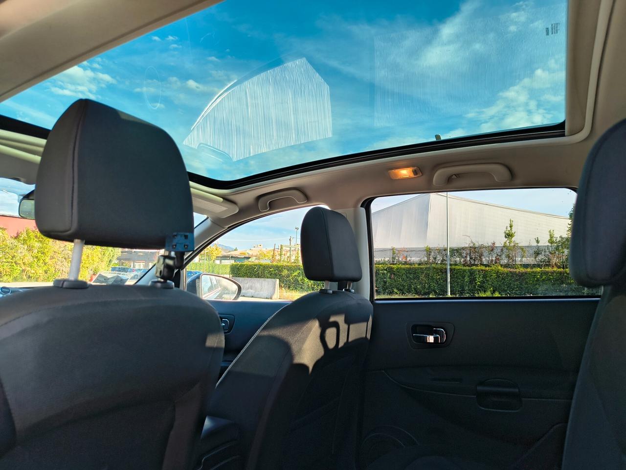 Nissan Qashqai+2 2.0 dCi 7 POSTI