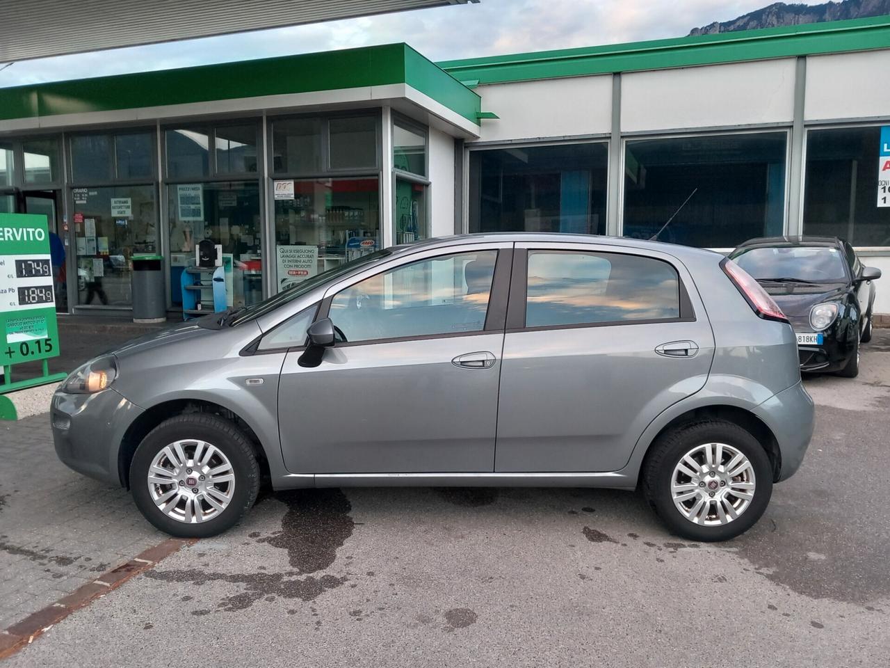 Fiat Punto Benzina/Metano OK NEO