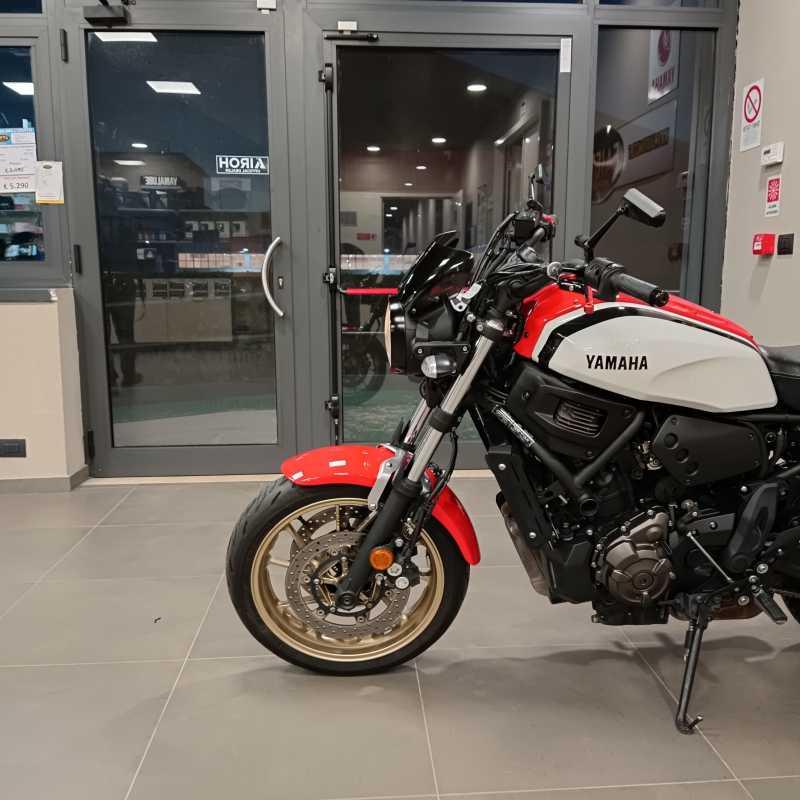Yamaha XSR 700 - 2022