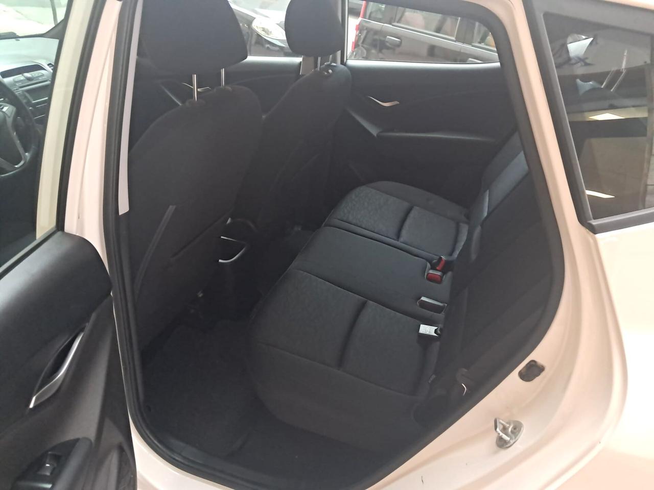 Hyundai iX20 1.4 CRDI 90 CV-IMPECCABILE-Euro6490