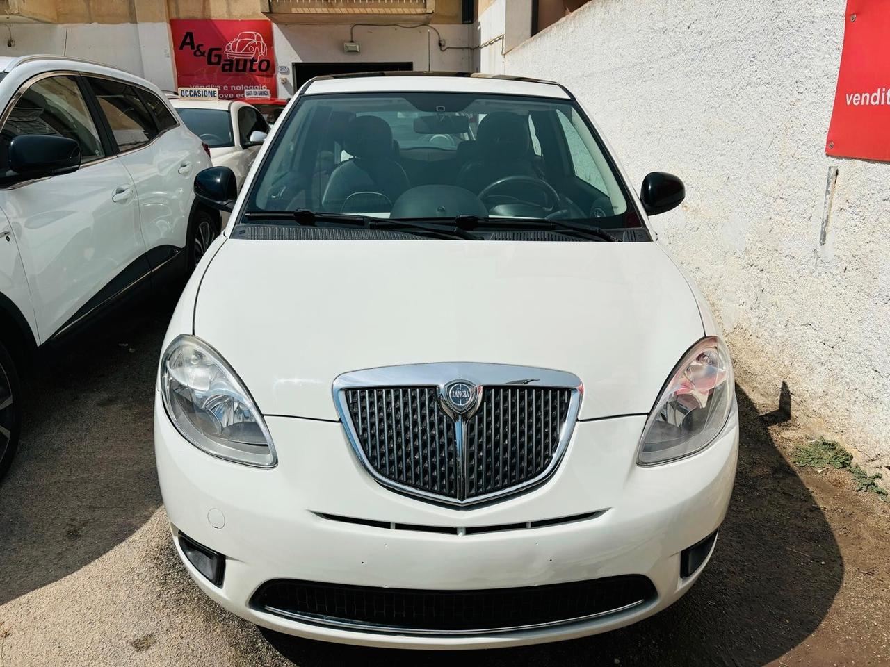 Lancia Ypsilon 1.2 69 CV Elle