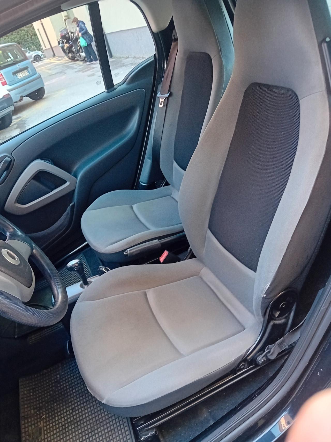 Smart ForTwo 1000 45 kW MHD coupé pure