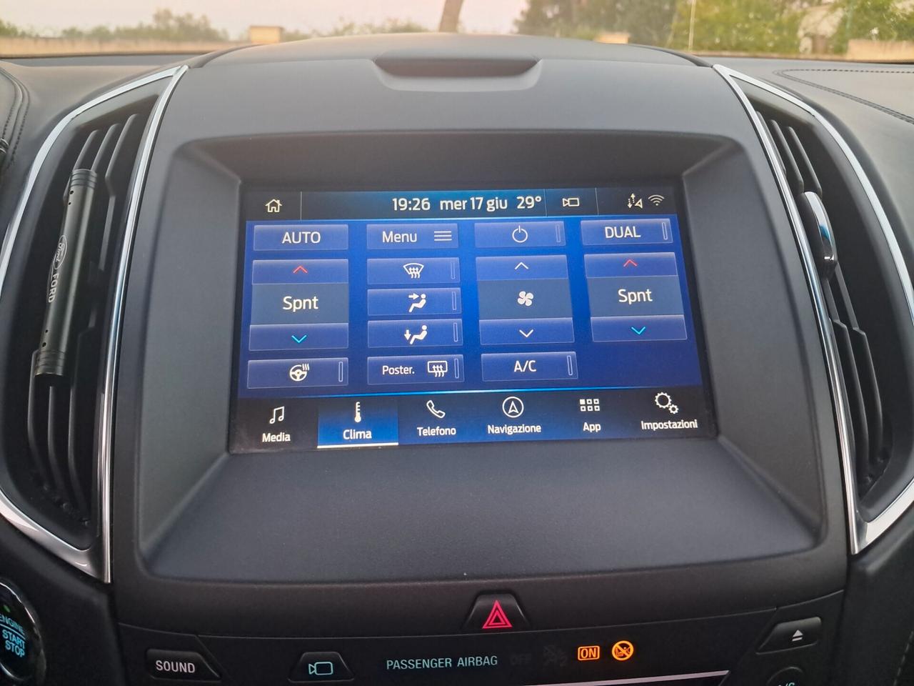 FORD EDGE 2.0 TDCI 4WD 238cv VIGNALE *TETTO-PELLE*