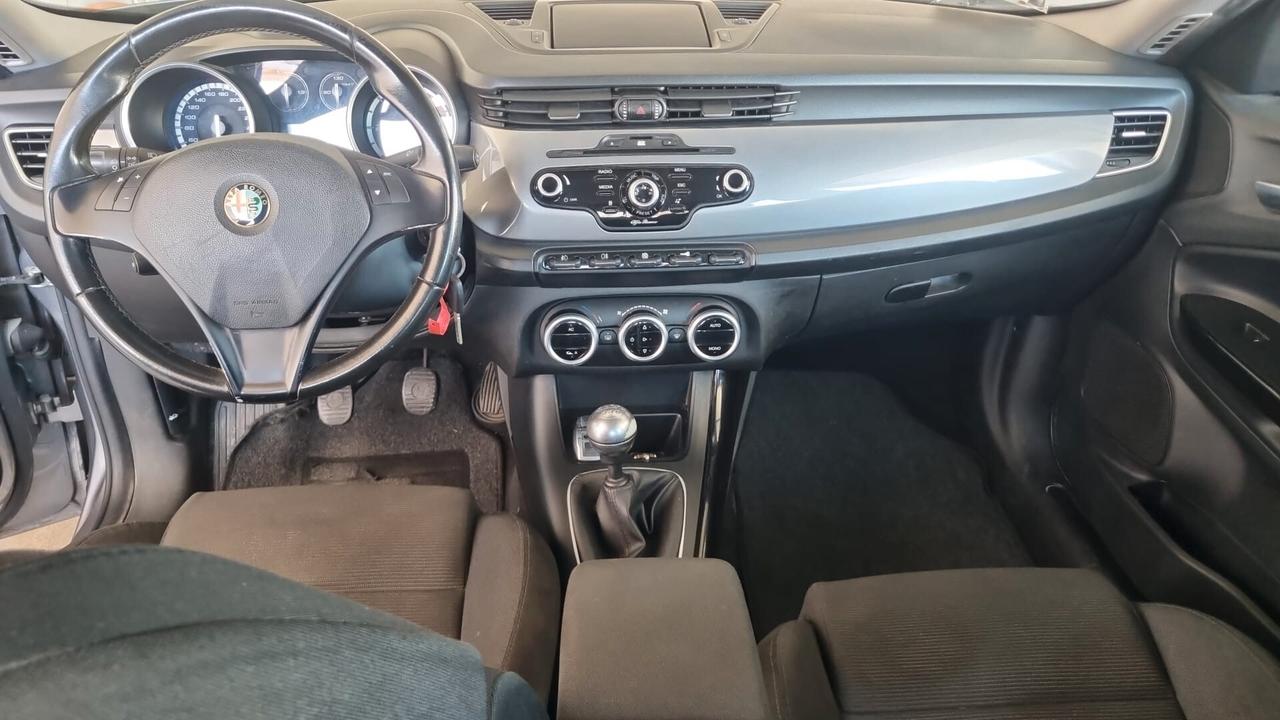 Alfa Romeo Giulietta 2.0 JTDm-2 140 CV Exclusive
