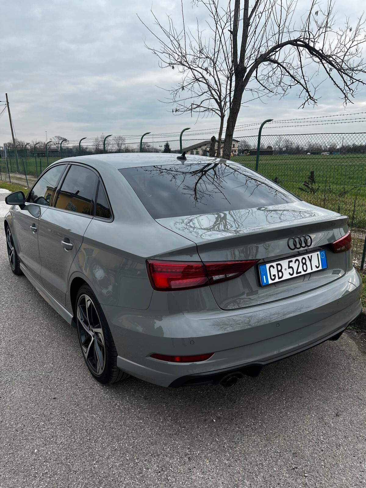 Audi A3 Sedan 30 TDI Business