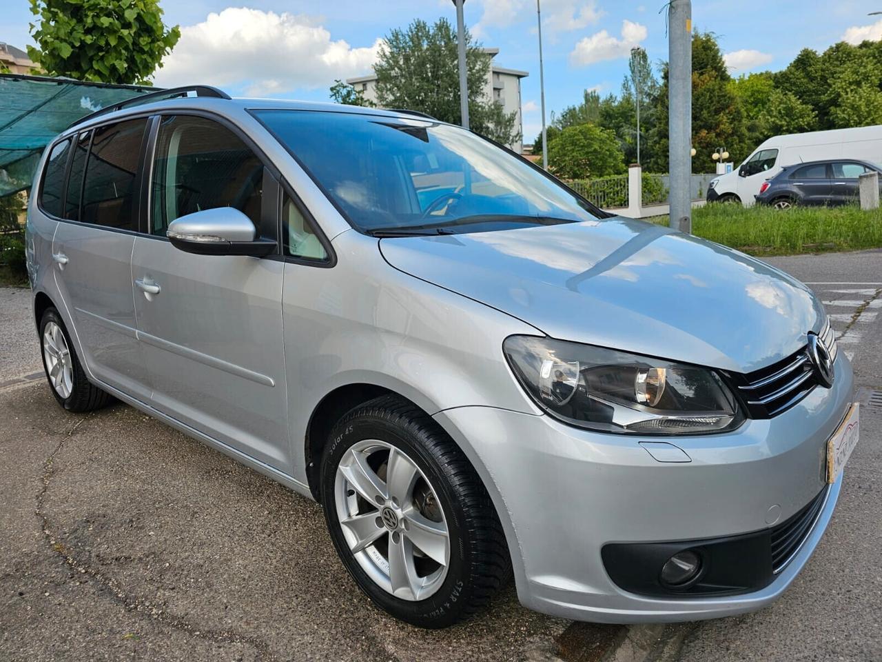 Volkswagen Touran 1.6 TDI 105cv DSG Trendline*Navi*Pdc*5Posti*