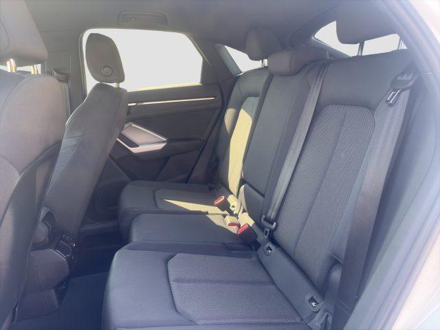 AUDI Q3 Q3 SPB 35 TDI S tronic Identity Black