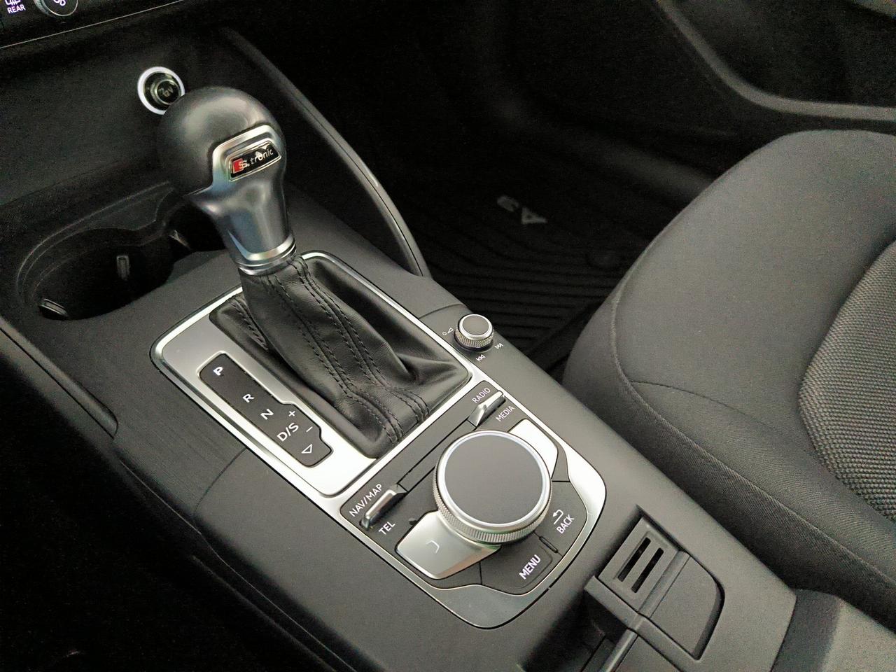 Audi A3 sportback 35 2.0 tdi S-Line 150cv s-tronic