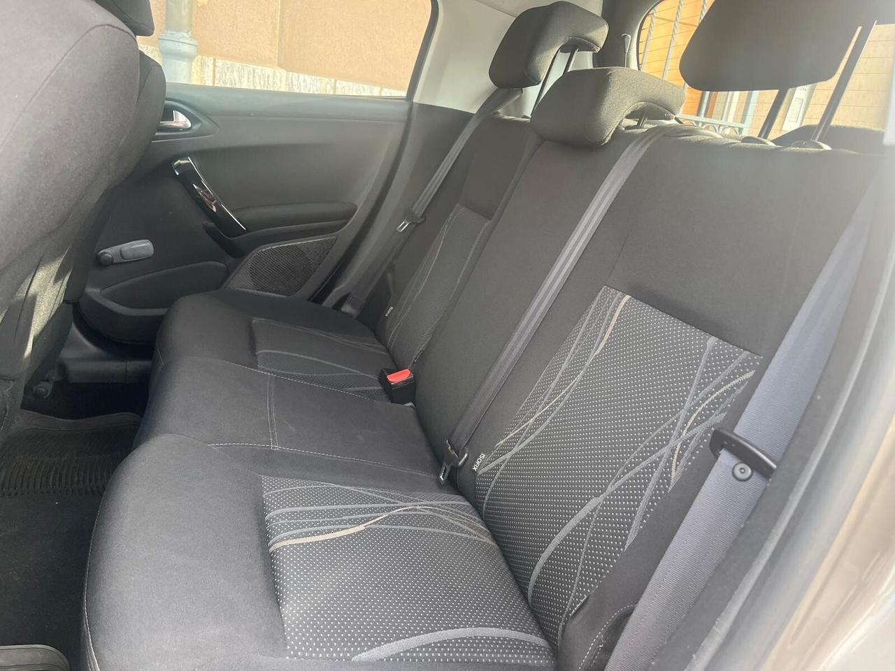 Peugeot 208 208 5p 1.0 puretech (vti) Active - NEOPATENTATI OK